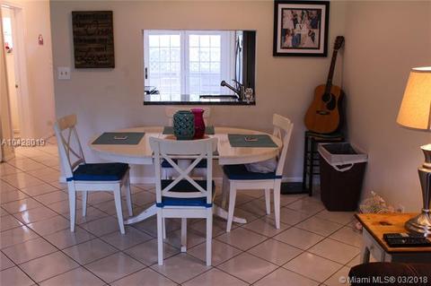 110 E Hemingway Cir, Margate, FL 33063 photo 13