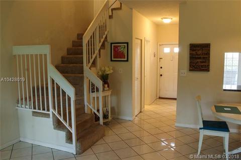 110 E Hemingway Cir, Margate, FL 33063 photo 14