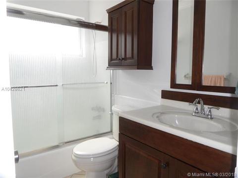 4567 NW 17th Ave, Tamarac, FL 33309 photo 11