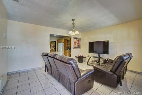 22 E 58th St, Hialeah, FL 33013 photo 7