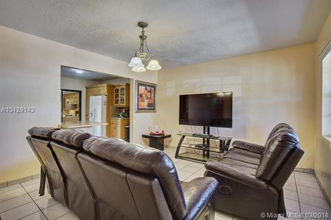 22 E 58th St, Hialeah, FL 33013 photo 6