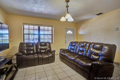 22 E 58th St, Hialeah, FL 33013 photo 5