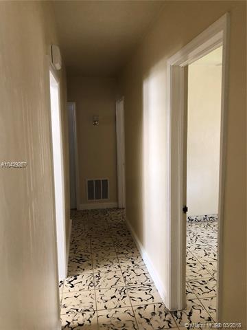 451 E 34th St, Hialeah, FL 33013 photo 19