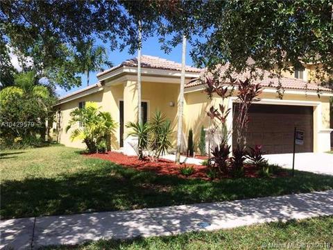 548 Conservation Dr, Weston, FL 33327 photo 2