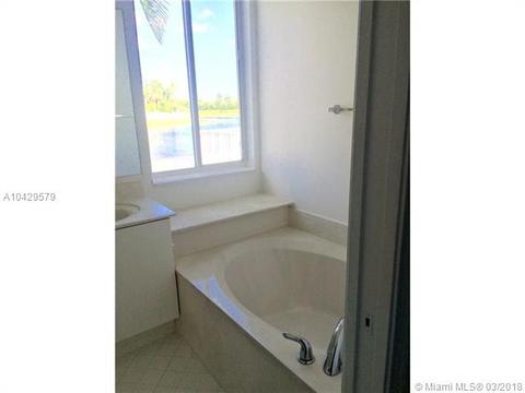548 Conservation Dr, Weston, FL 33327 photo 9