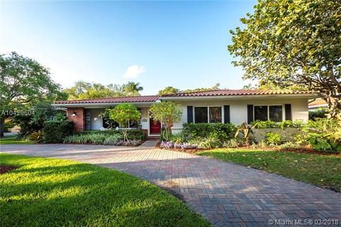445 Alhambra Cir, Coral Gables, FL 33134 photo 2