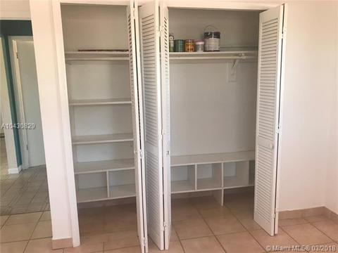 4360 E 8th Ln, Hialeah, FL 33013 photo 10