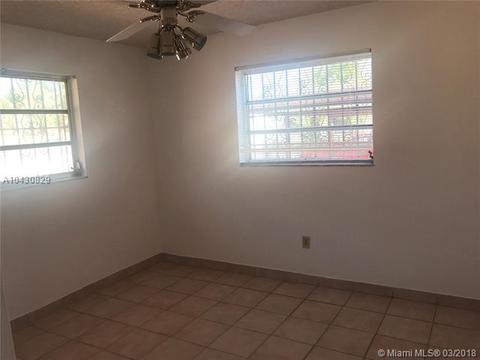 4360 E 8th Ln, Hialeah, FL 33013 photo 11