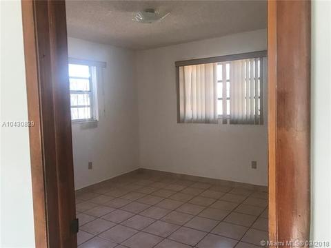 4360 E 8th Ln, Hialeah, FL 33013 photo 13