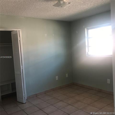 4360 E 8th Ln, Hialeah, FL 33013 photo 7
