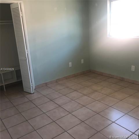 4360 E 8th Ln, Hialeah, FL 33013 photo 6