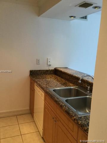 Undisclosed, Hialeah, FL 33015 photo 6