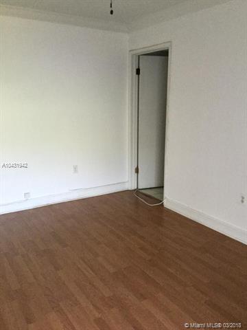 Undisclosed, Hialeah, FL 33015 photo 11