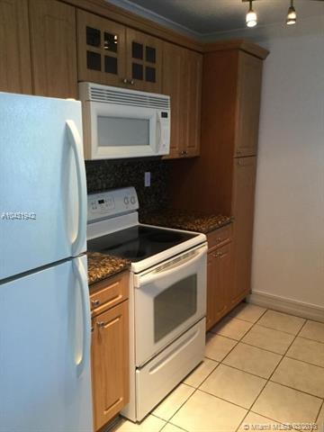Undisclosed, Hialeah, FL 33015 photo 5