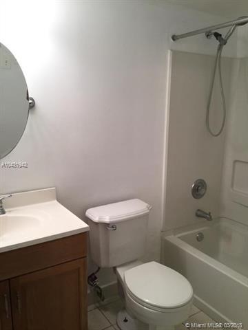 Undisclosed, Hialeah, FL 33015 photo 12