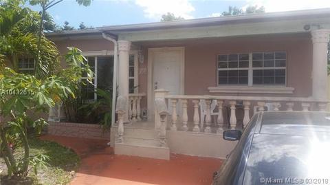58 E 17th St, Hialeah, FL 33010 photo 1