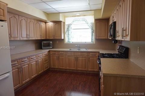 9400 Easter Rd, Cutler Bay, FL 33157 photo 2
