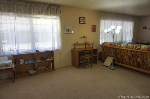 9400 Easter Rd, Cutler Bay, FL 33157 photo 10