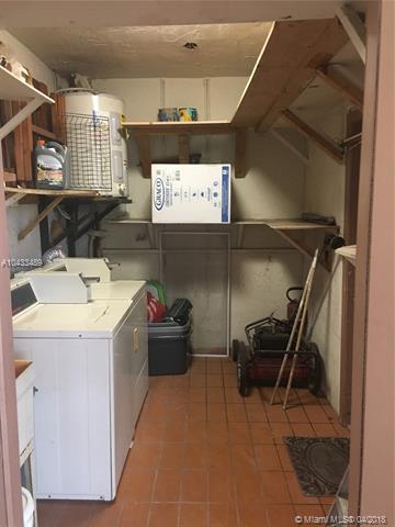 205 E 52nd St, Hialeah, FL 33013 photo 8