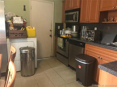 367 E 46th St, Hialeah, FL 33013 photo 7