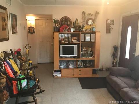 367 E 46th St, Hialeah, FL 33013 photo 3