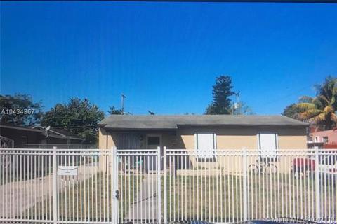 551 E 38th St, Hialeah, FL 33013 photo 7