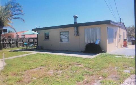 551 E 38th St, Hialeah, FL 33013 photo 11