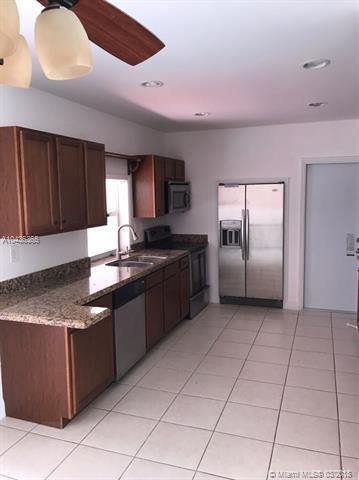 Undisclosed, Hialeah, FL 33014 photo 8