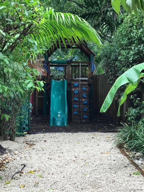 119 Harbor Dr, Key Biscayne, FL 33149 photo 15