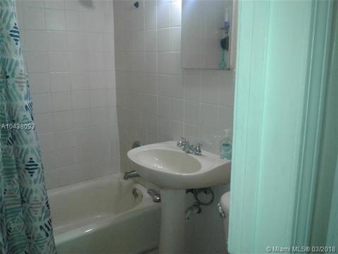 Undisclosed, Hialeah, FL 33013 photo 11