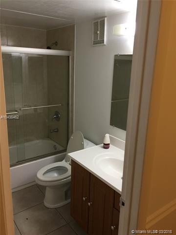 Undisclosed, Hialeah, FL 33015 photo 3