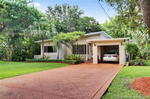 5926 SW 28th St, Miami, FL 33155 photo 2
