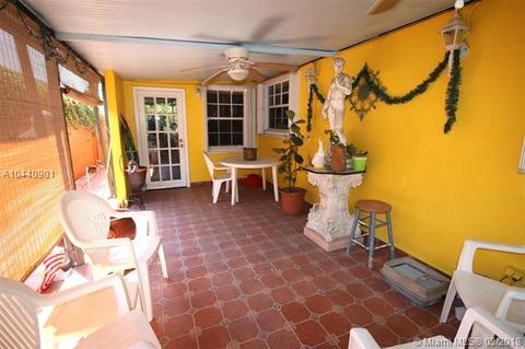 541 E 10th St, Hialeah, FL 33010 photo 13