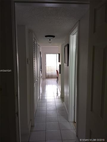 Undisclosed, Miami, FL 33193 photo 22