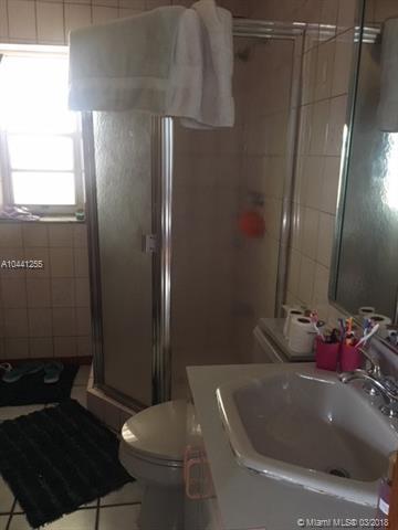 Undisclosed, Hialeah, FL 33013 photo 1