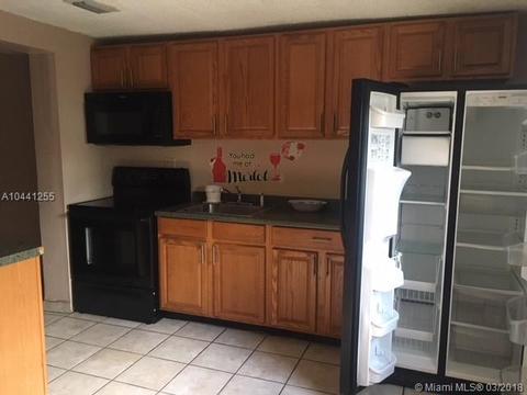 Undisclosed, Hialeah, FL 33013 photo 3