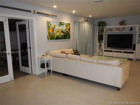 115 Harbor Dr, Key Biscayne, FL 33149 photo 5