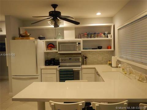 115 Harbor Dr, Key Biscayne, FL 33149 photo 8
