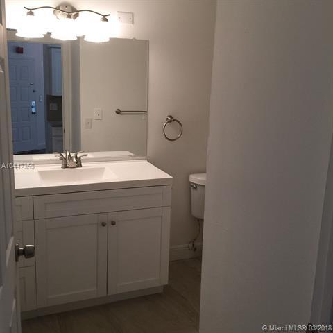 18336 NW 68th Ave #E, Hialeah, FL 33015 photo 13