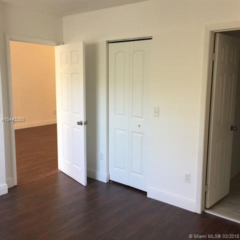 18336 NW 68th Ave #E, Hialeah, FL 33015 photo 10