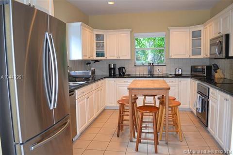 573 Hampton Ln, Key Biscayne, FL 33149 photo 23