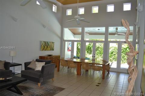 573 Hampton Ln, Key Biscayne, FL 33149 photo 14