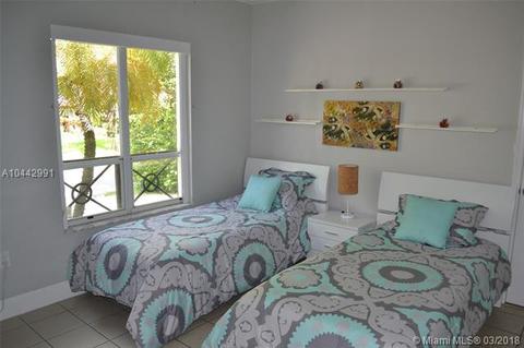 573 Hampton Ln, Key Biscayne, FL 33149 photo 33