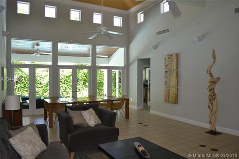 573 Hampton Ln, Key Biscayne, FL 33149 photo 13