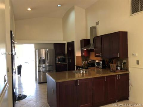 Undisclosed, Hialeah, FL 33015 photo 3
