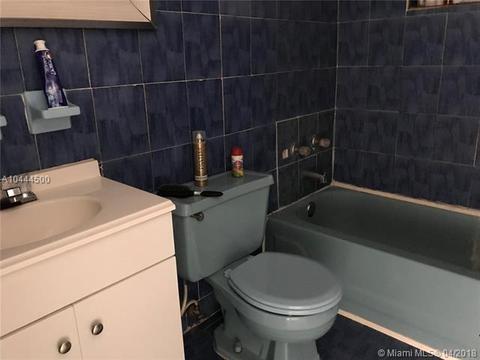 685 E 35th St, Hialeah, FL 33013 photo 11