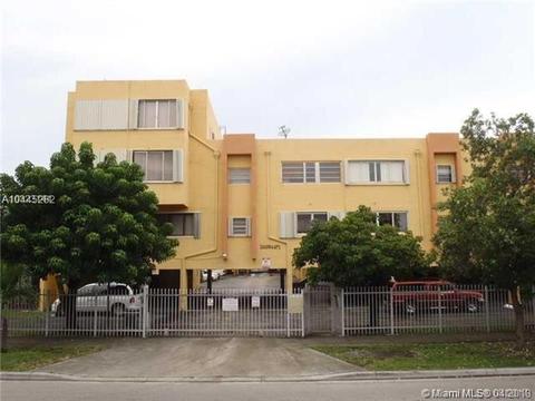 Undisclosed, Hialeah, FL 33012 photo 1