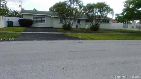 Undisclosed, Miami, FL 33157 photo 1