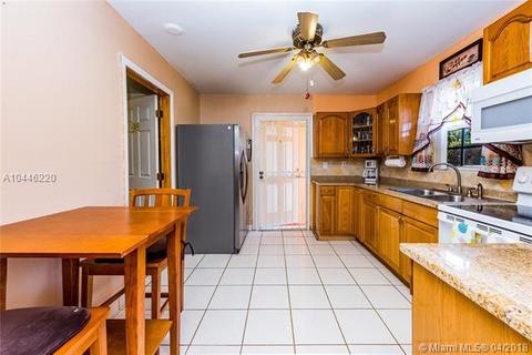 652 E 27th St, Hialeah, FL 33013 photo 13