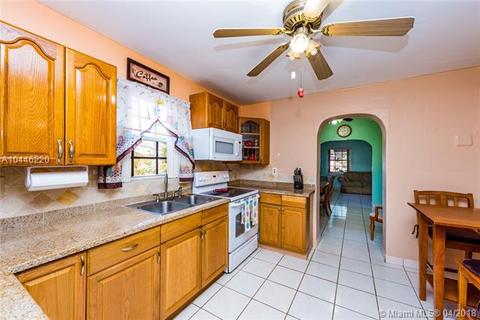 652 E 27th St, Hialeah, FL 33013 photo 12